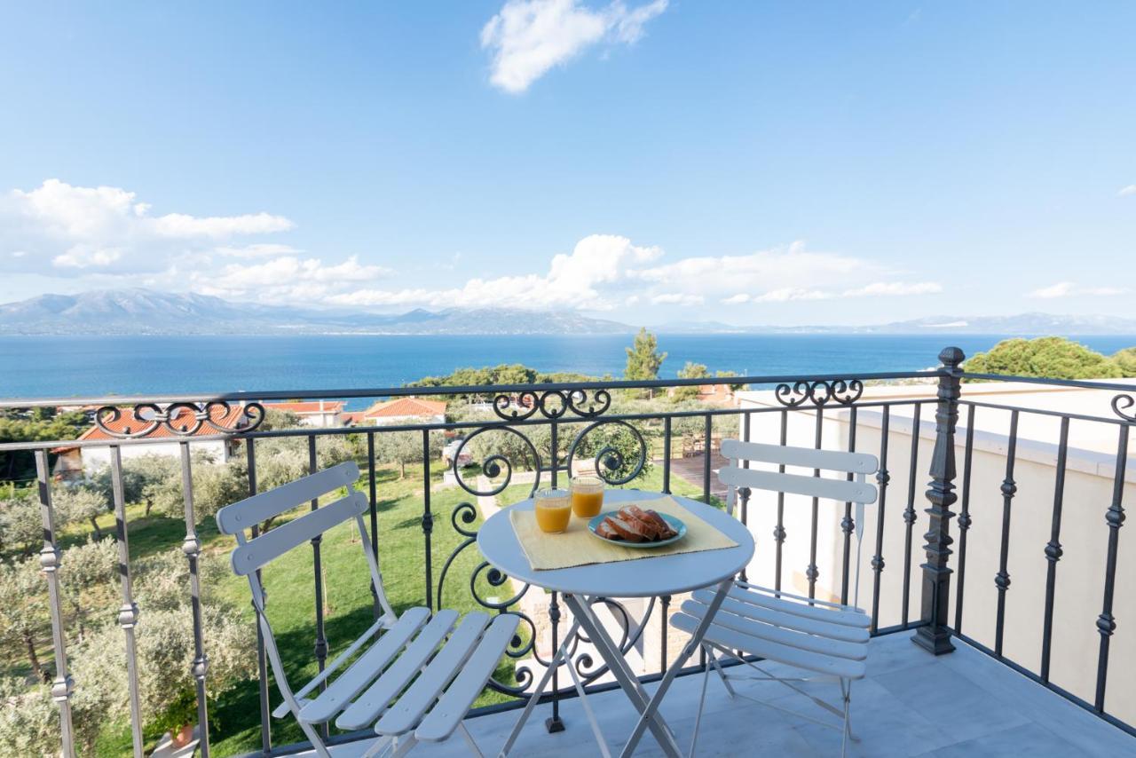 Villa Kalamos / Sea View And Pool Nearby Athens Exterior photo